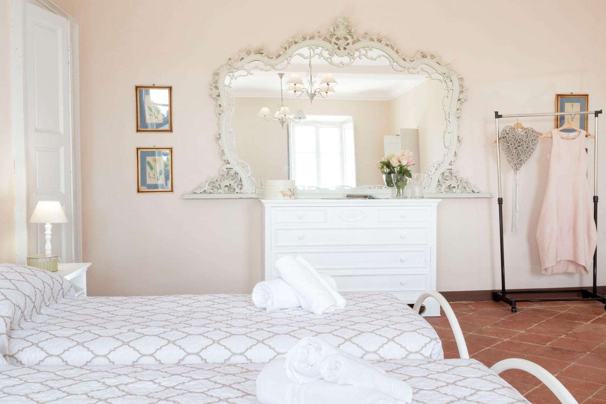 Rose Suite Apartments Roppolo Eksteriør bilde